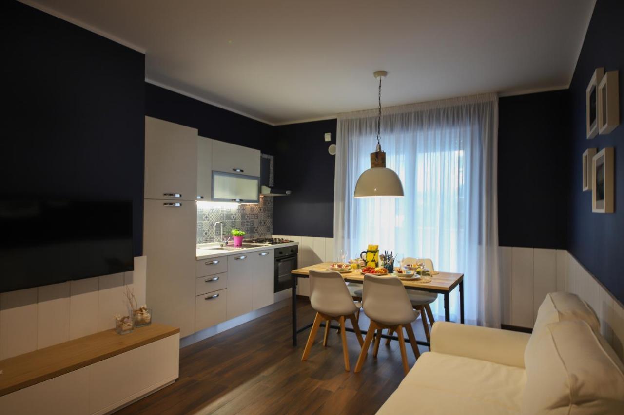Nilu In Citta - Nuovo Appartamento Con Vista Mare Monopoli Eksteriør billede